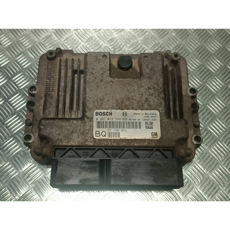 Recambio de centralita motor uce para opel astra gtc cosmo referencia OEM IAM 55198921 0281012548 BOSCH