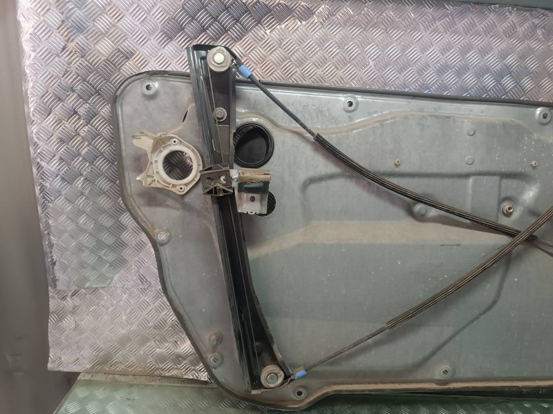 Recambio de elevalunas delantero derecho para seat ibiza (6l1) cool referencia OEM IAM 6L3837752AD 6L3837756H ELECTRICO