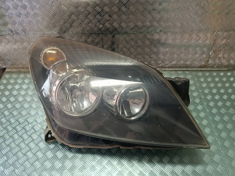 Recambio de faro derecho para opel astra gtc cosmo referencia OEM IAM 16020200  HELLA