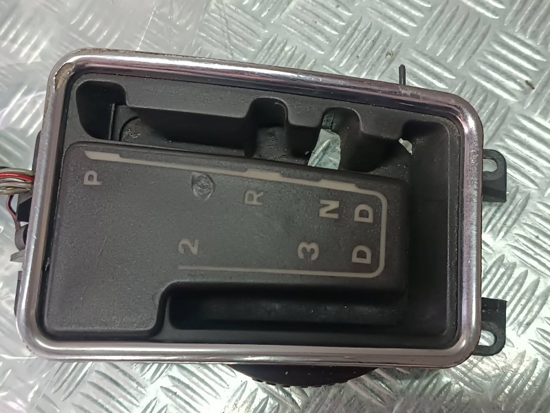 Recambio de guarnecidos palanca cambio para jaguar xj6/12 4.0 sovereign kat referencia OEM IAM CBC2663 91483577 