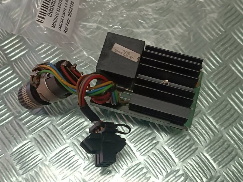 Recambio de modulo electronico para jaguar xj6/12 4.0 sovereign kat referencia OEM IAM DBC2193  CONVERTIDOR LUCES