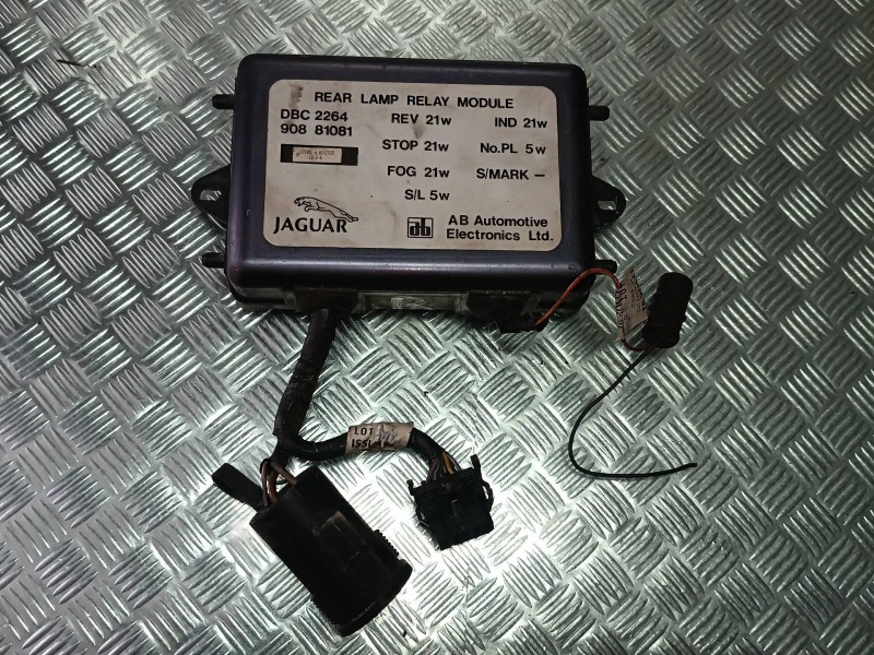 Recambio de modulo electronico para jaguar xj6/12 4.0 daimler kat referencia OEM IAM DBC2264 90881081 