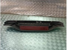 Recambio de luz central de freno para fiat punto berlina (188) 1.2 8v referencia OEM IAM 0331000  CONECTOR 2 PINES
