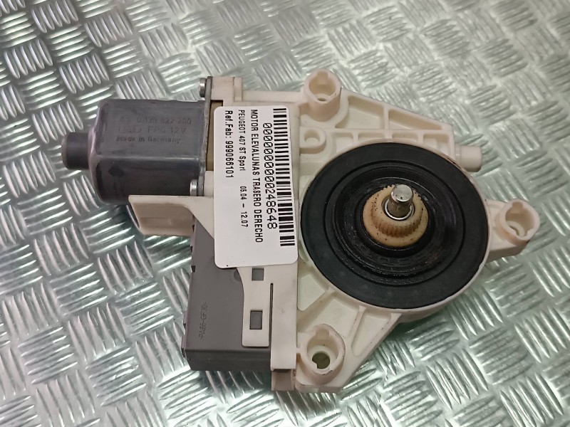 Recambio de motor elevalunas trasero derecho para peugeot 407 st sport referencia OEM IAM 999066101 0130822200 994650101