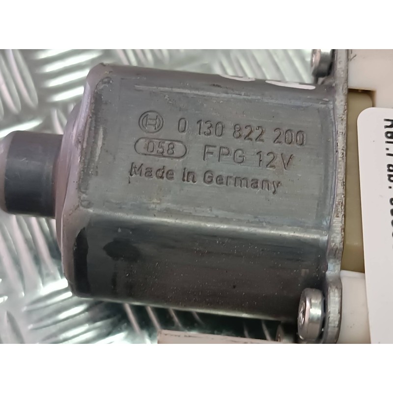 Recambio de motor elevalunas trasero derecho para peugeot 407 st sport referencia OEM IAM 999066101 0130822200 994650101