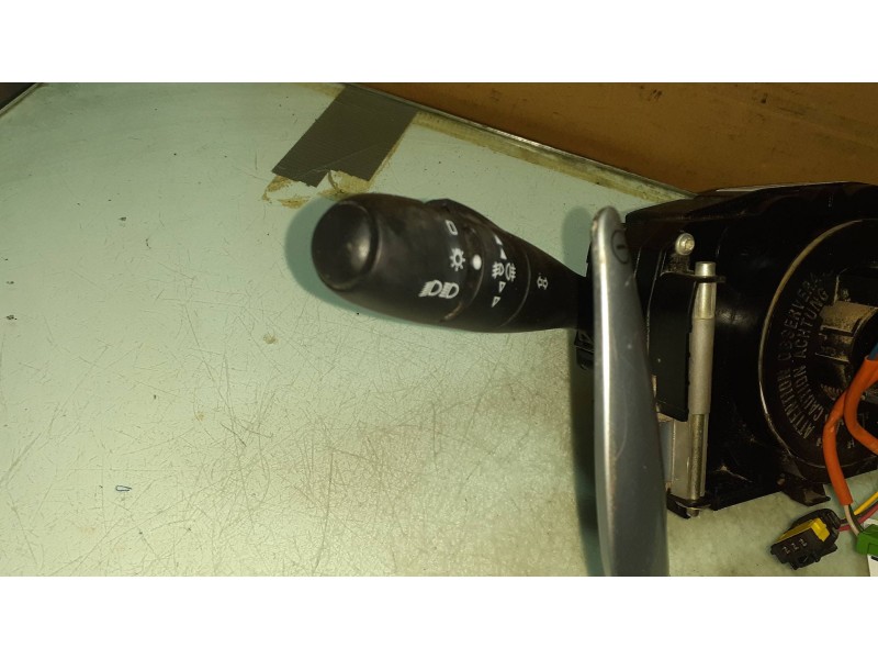 Recambio de mando luces para peugeot 1007 sporty referencia OEM IAM 96576795XT 281708 61937007