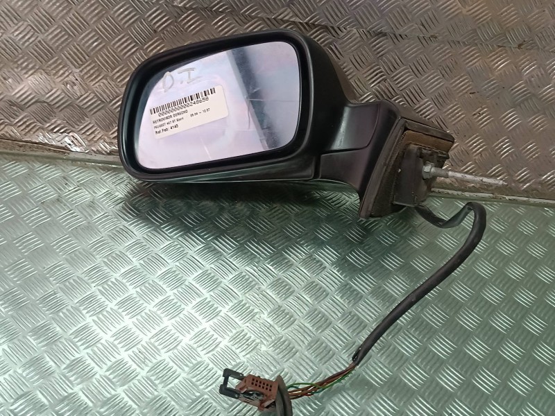 Recambio de retrovisor derecho para peugeot 407 st sport referencia OEM IAM 4145  ABATIBLE ELECTRICO