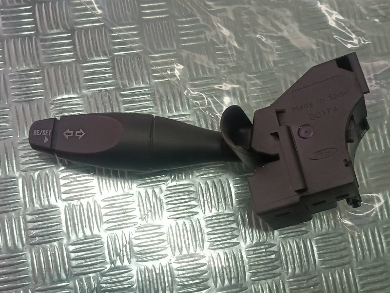 Recambio de mando luces para ford fusion (cbk) ambiente referencia OEM IAM 6S6T13335AA  CONECTOR 10 PINES