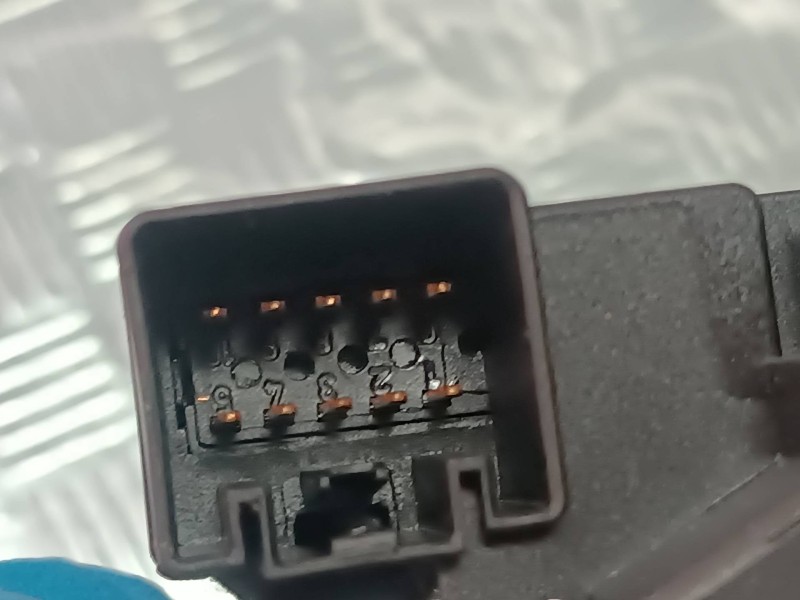 Recambio de mando luces para ford fusion (cbk) ambiente referencia OEM IAM 6S6T13335AA  CONECTOR 10 PINES