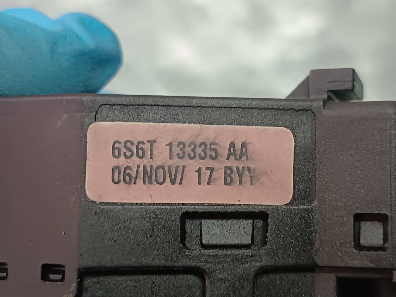 Recambio de mando luces para ford fusion (cbk) ambiente referencia OEM IAM 6S6T13335AA  CONECTOR 10 PINES