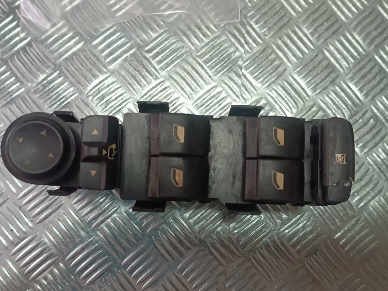 Recambio de mando elevalunas delantero izquierdo para peugeot 407 st sport referencia OEM IAM 96468704XT 532645 53269735