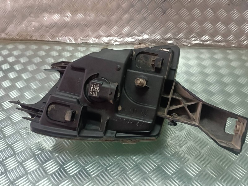 Recambio de faro antiniebla izquierdo para peugeot 407 st sport referencia OEM IAM 42170748  