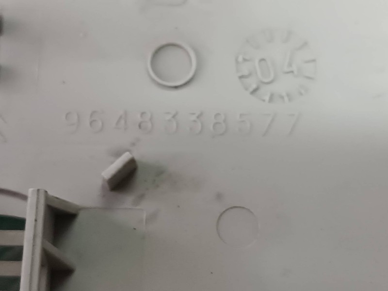 Recambio de luz interior para peugeot 407 st sport referencia OEM IAM 9636696877 9648338577 