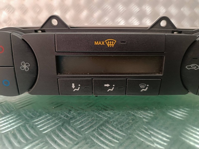 Recambio de mando climatizador para ford fusion (cbk) ambiente referencia OEM IAM 6S6T18C612AE  