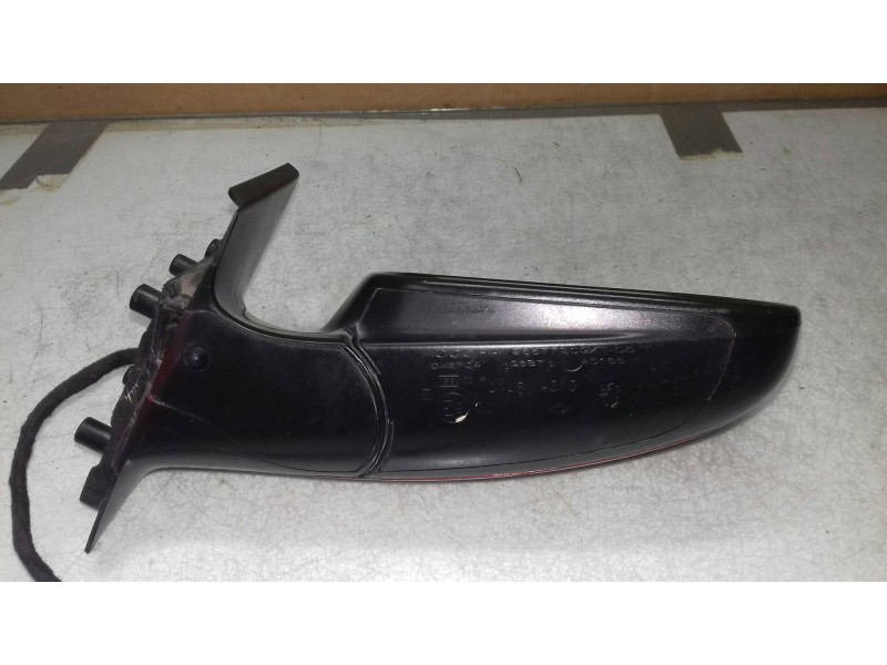 Recambio de retrovisor derecho para peugeot 307 berlina (s2) xs referencia OEM IAM 232673042  ELECTRICO