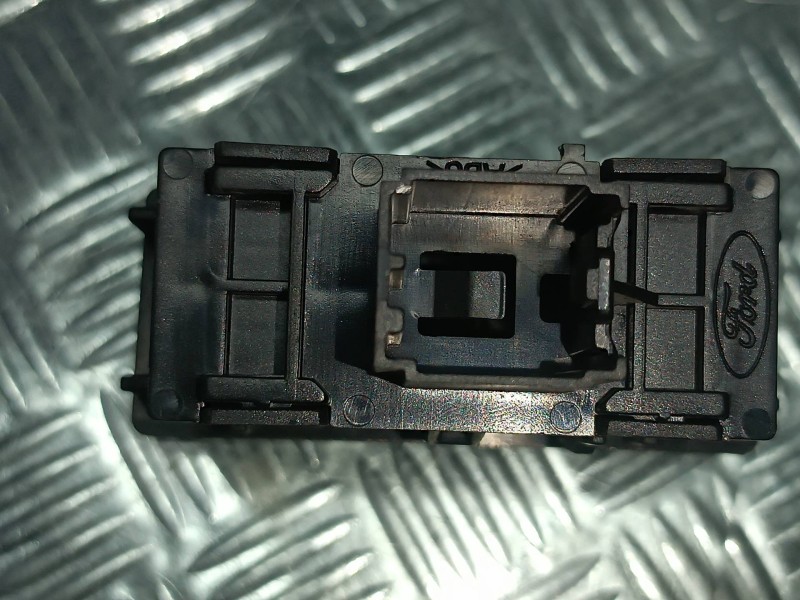 Recambio de guantera para ford fusion (cbk) ambiente referencia OEM IAM 6S61A045L56AD  