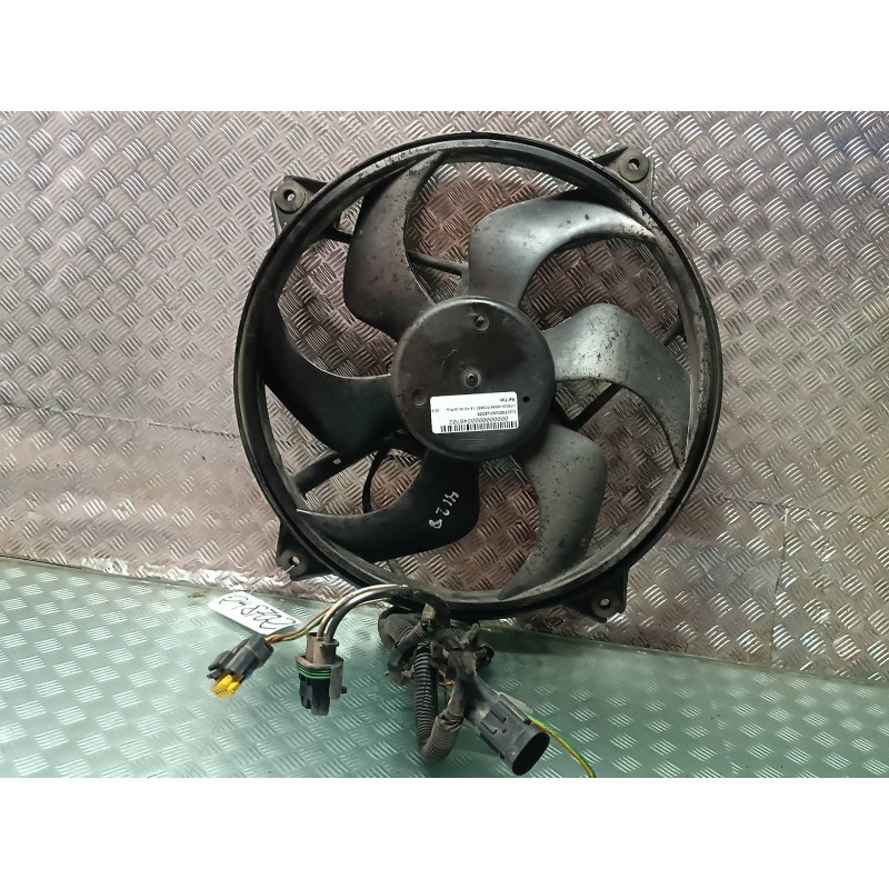 Recambio de electroventilador para citroen xsara picasso 1.6 hdi 90 lx plus referencia OEM IAM 1831237016  