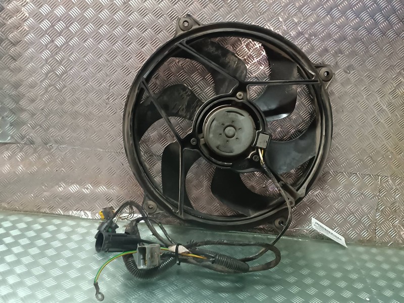 Recambio de electroventilador para citroen xsara picasso 1.6 hdi 90 lx plus referencia OEM IAM 1831237016  