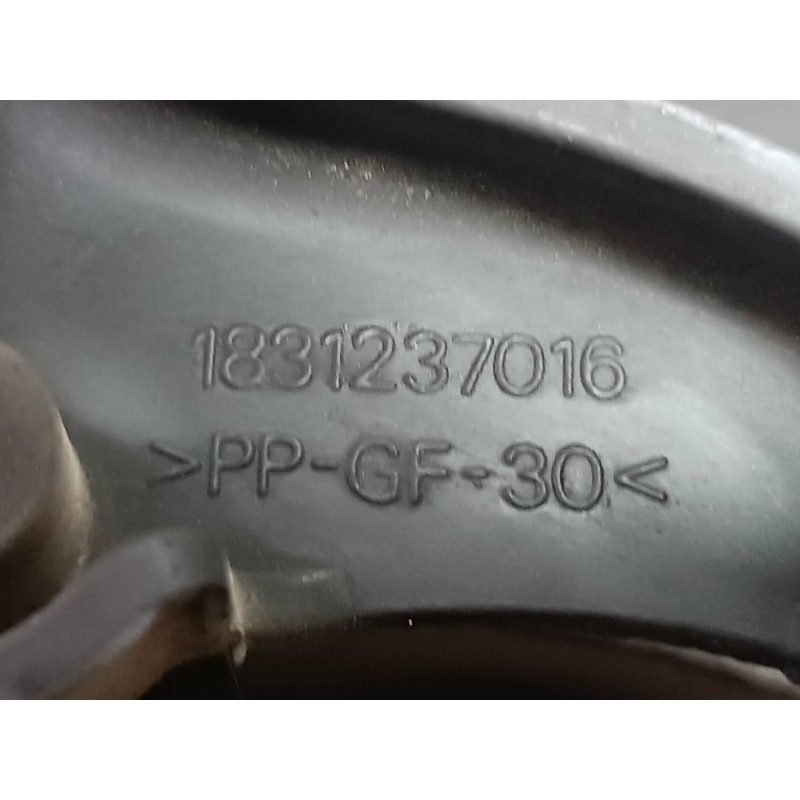 Recambio de electroventilador para citroen xsara picasso 1.6 hdi 90 lx plus referencia OEM IAM 1831237016  