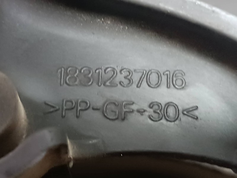 Recambio de electroventilador para citroen xsara picasso 1.6 hdi 90 lx plus referencia OEM IAM 1831237016  