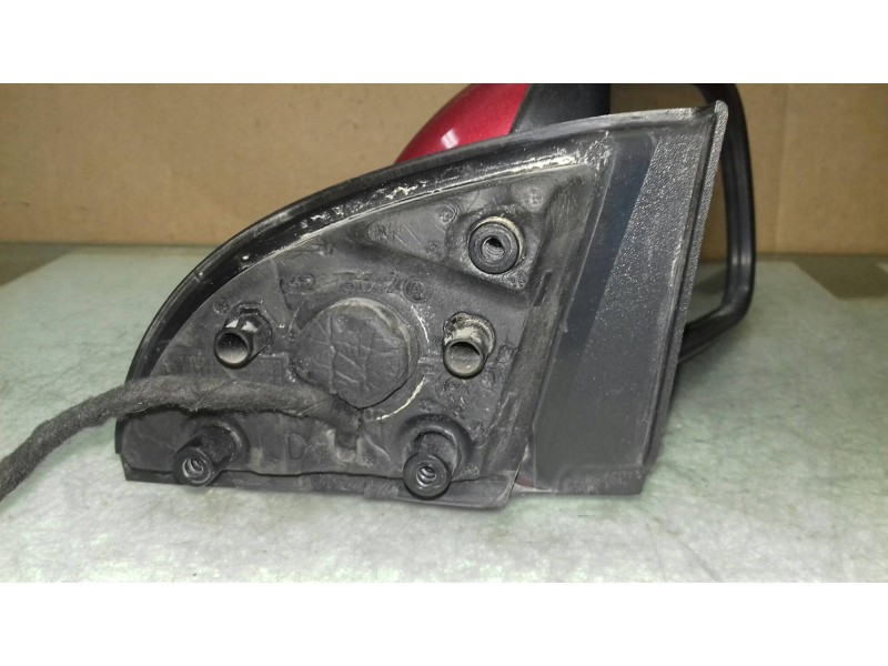 Recambio de retrovisor derecho para peugeot 307 berlina (s2) xs referencia OEM IAM 232673042  ELECTRICO