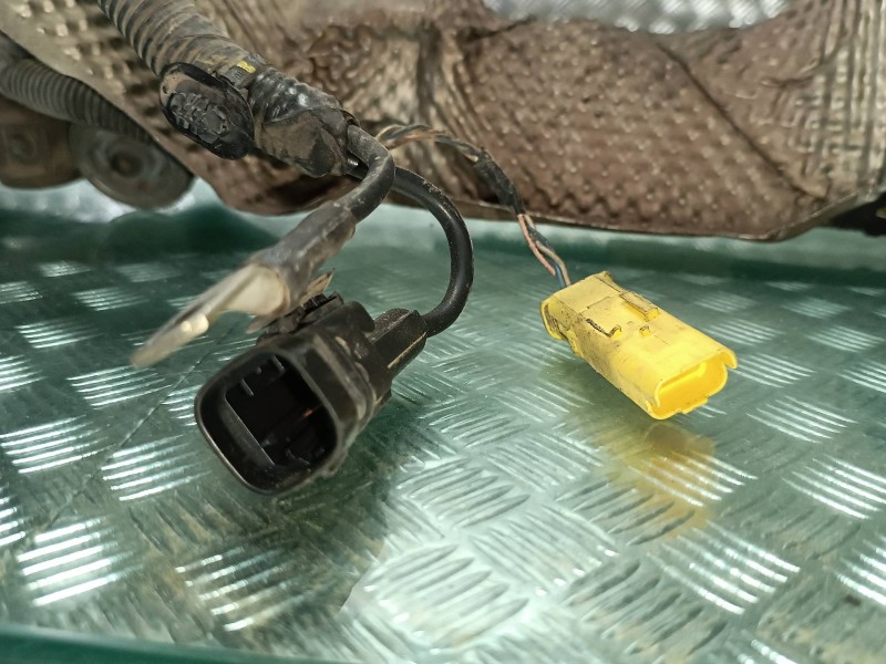 Recambio de cremallera direccion para citroen c4 picasso attraction referencia OEM IAM 92614SW8 300335947 ELECTRICA