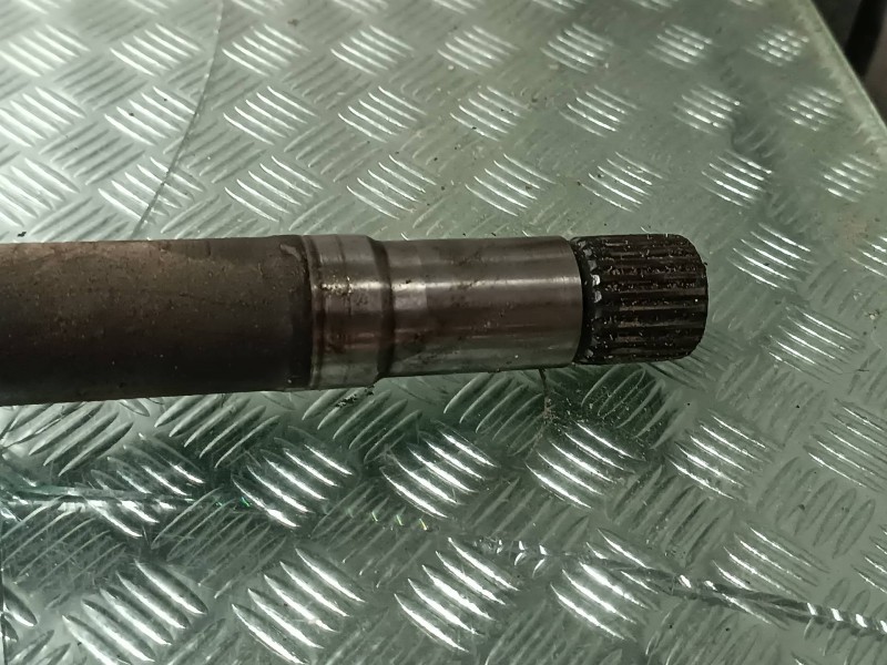 Recambio de transmision delantera derecha para citroen c4 picasso attraction referencia OEM IAM 9675025780  