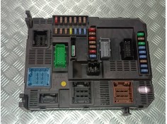 Recambio de caja reles / fusibles para citroen c4 picasso attraction referencia OEM IAM 9804067480 VALEO BSI N05