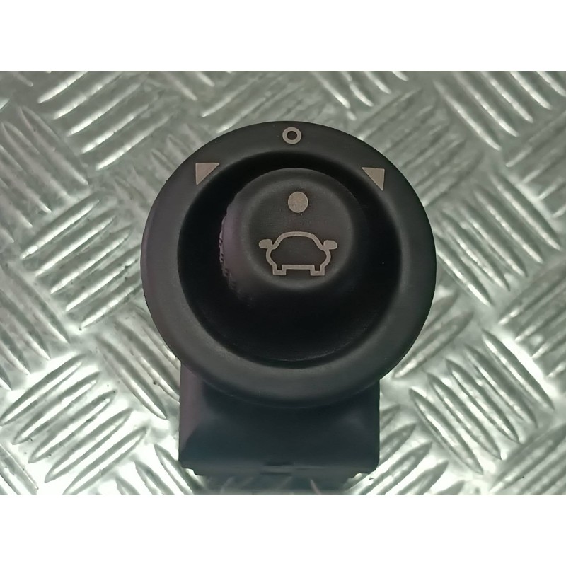 Recambio de mando retrovisor para ford fusion (cbk) ambiente referencia OEM IAM 93BG17B676  CONECTOR 7 PINES