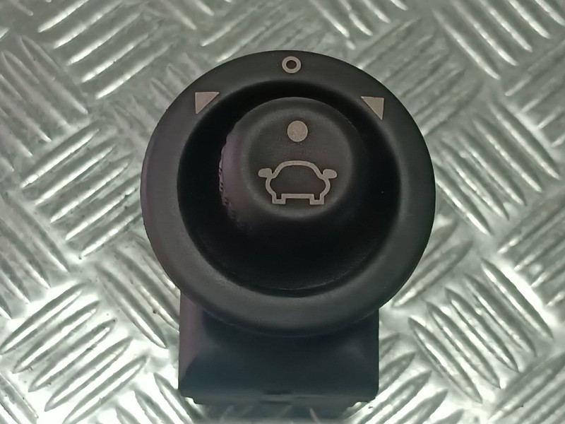 Recambio de mando retrovisor para ford fusion (cbk) ambiente referencia OEM IAM 93BG17B676  CONECTOR 7 PINES