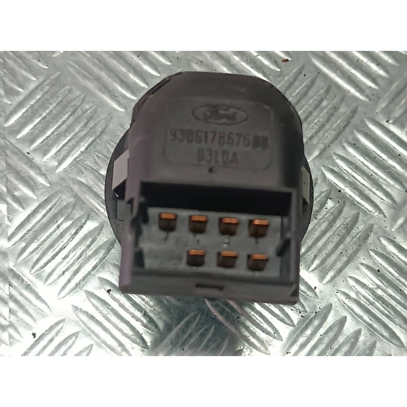 Recambio de mando retrovisor para ford fusion (cbk) ambiente referencia OEM IAM 93BG17B676  CONECTOR 7 PINES
