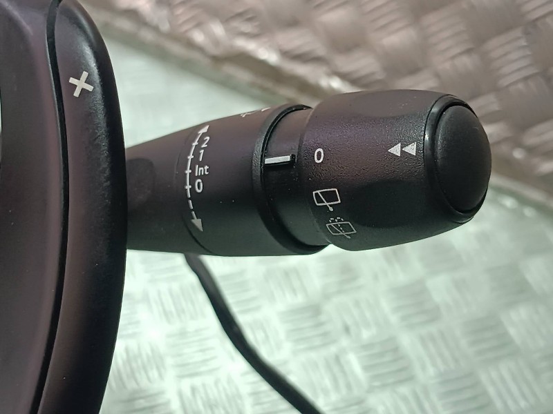 Recambio de mando luces para citroen c4 picasso attraction referencia OEM IAM 96667245ZD  VALEO