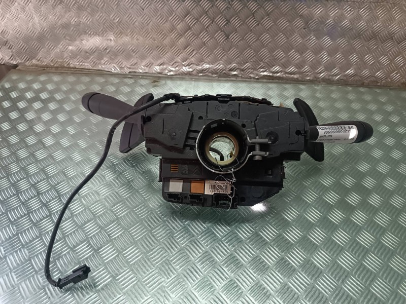 Recambio de mando luces para citroen c4 picasso attraction referencia OEM IAM 96667245ZD  VALEO