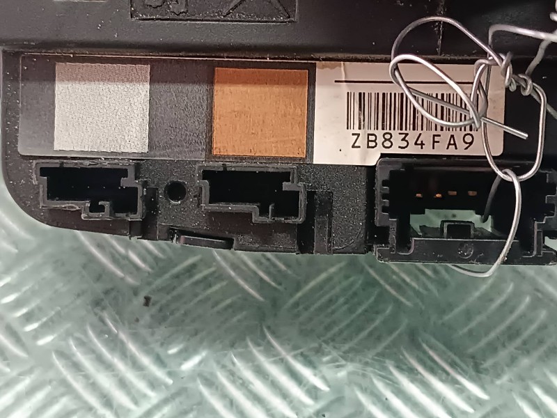 Recambio de mando luces para citroen c4 picasso attraction referencia OEM IAM 96667245ZD  VALEO