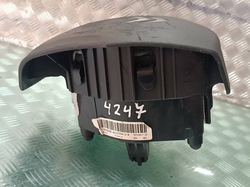 Recambio de airbag delantero izquierdo para citroen c4 picasso attraction referencia OEM IAM 96764017ZD 5AMB8B UN CONECTOR