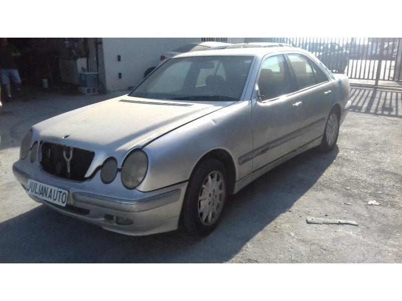 mercedes-benz clase e (w210) berlina diesel del año 2000