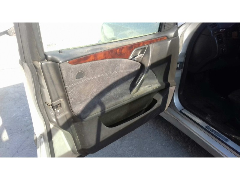 mercedes-benz clase e (w210) berlina diesel del año 2000