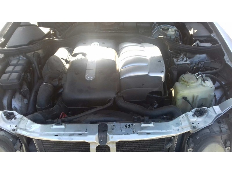 mercedes-benz clase e (w210) berlina diesel del año 2000