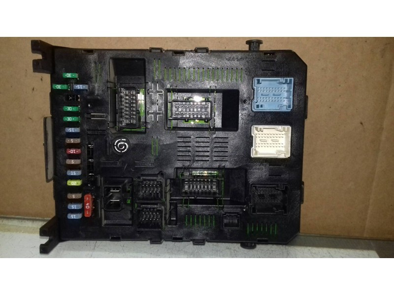 Recambio de centralita motor uce para peugeot 307 berlina (s2) xs referencia OEM IAM 9662213180 9663510580 KIT - BOSCH