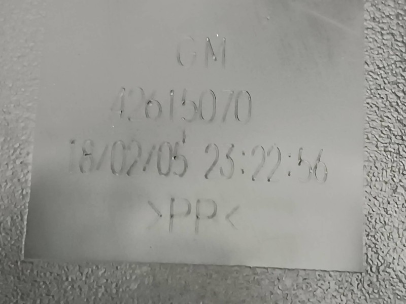 Recambio de enganche cinturon trasero izquierdo para opel mokka x design line start/stop referencia OEM IAM 42615070 2505974 