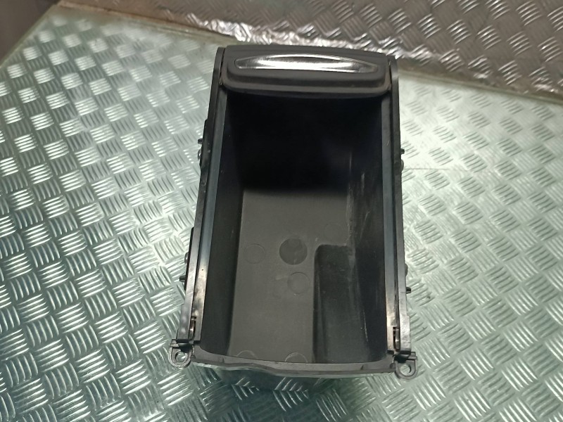 Recambio de guantera para opel mokka x design line start/stop referencia OEM IAM BBY96362  