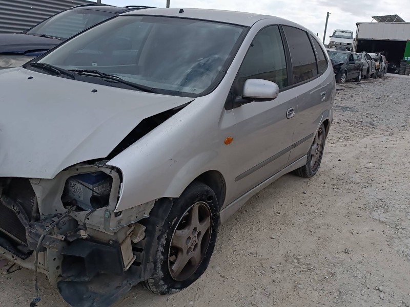 nissan almera tino (v10m) del año 2003