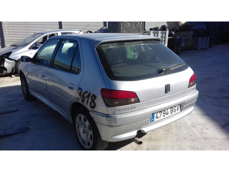 peugeot 306 berlina 3/4/5 puertas (s2) del año 2001