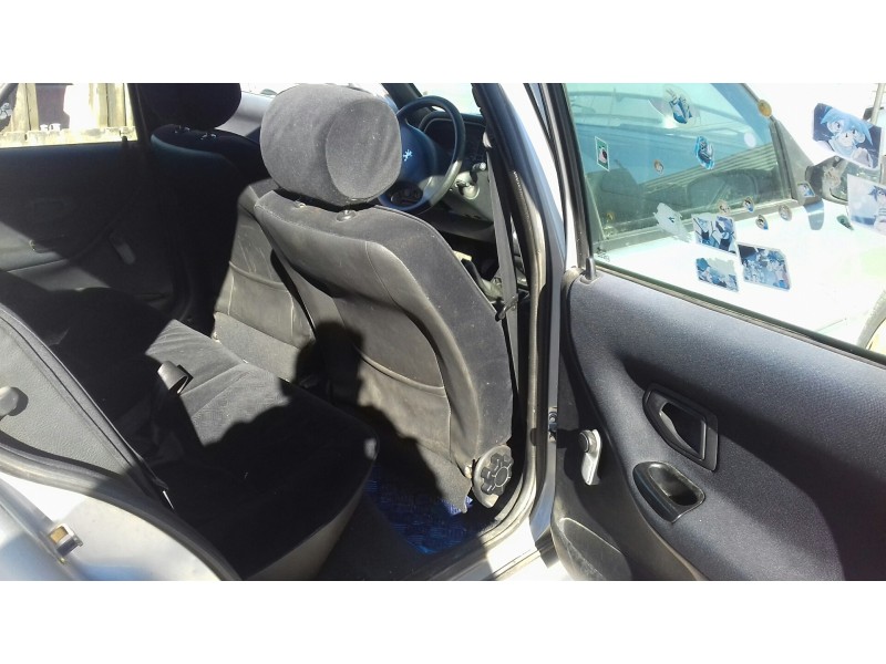 peugeot 306 berlina 3/4/5 puertas (s2) del año 2001