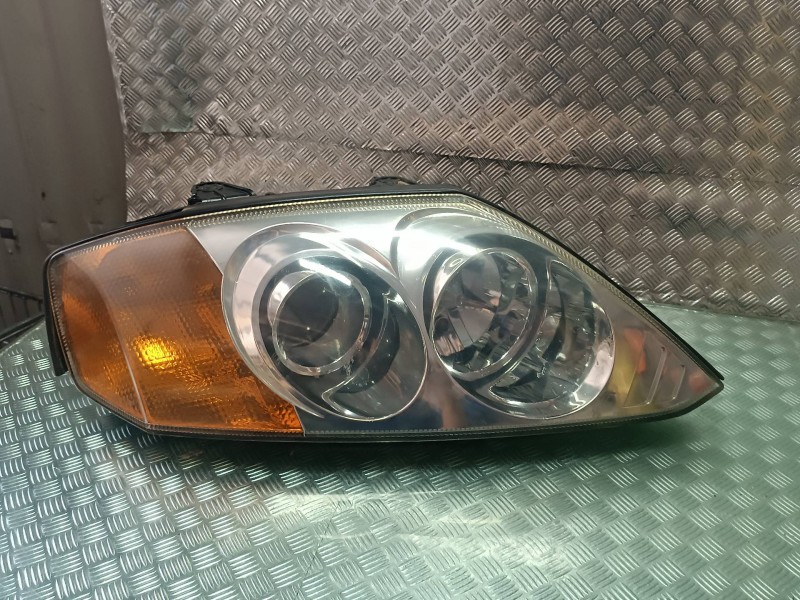 Recambio de faro derecho para hyundai coupe (gk) 1.6 fx referencia OEM IAM 9210202CXXX  