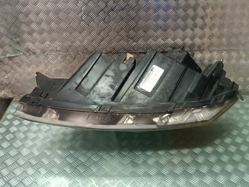 Recambio de faro derecho para hyundai coupe (gk) 1.6 fx referencia OEM IAM 9210202CXXX  