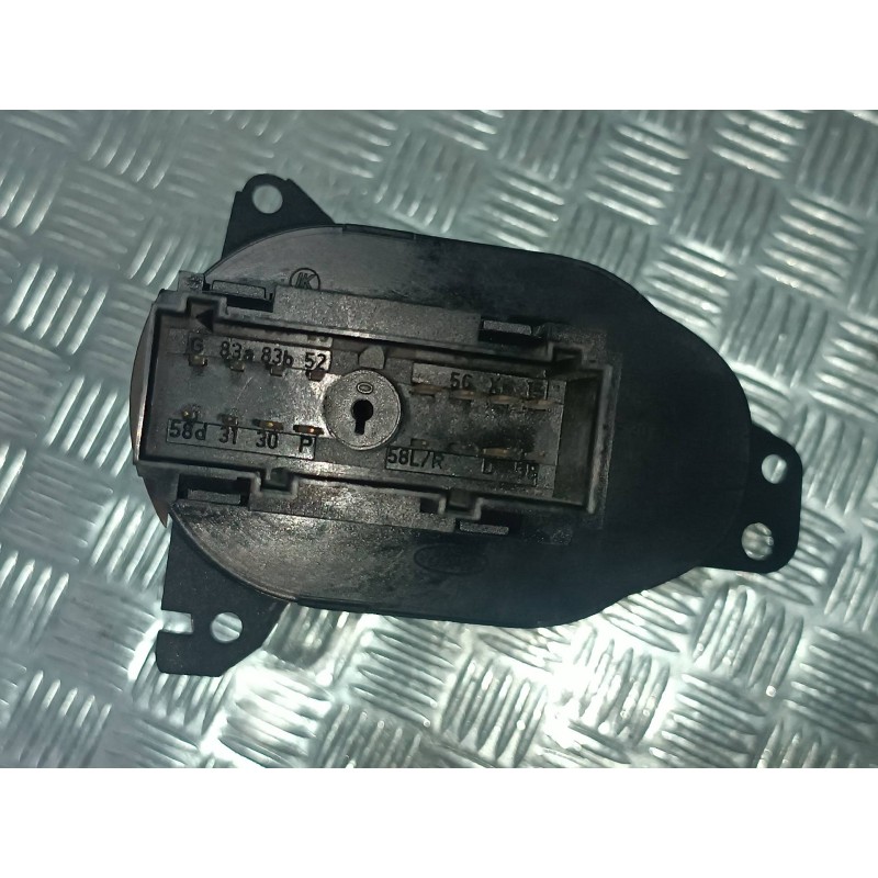 Recambio de mando luces para ford focus berlina (cak) ambiente referencia OEM IAM 2M5T13A024EA  CONECTOR 16 PINES