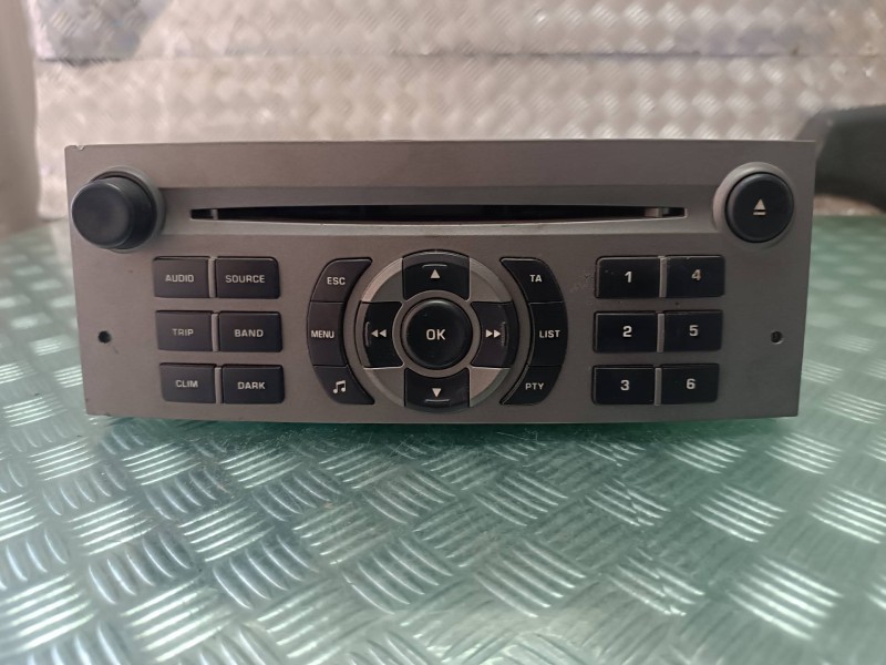Recambio de sistema audio / radio cd para peugeot 407 st sport referencia OEM IAM 9646871777 7643141392 BLAUPUNKT