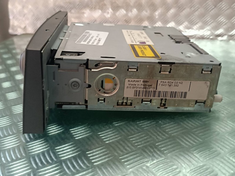 Recambio de sistema audio / radio cd para peugeot 407 st sport referencia OEM IAM 9646871777 7643141392 BLAUPUNKT