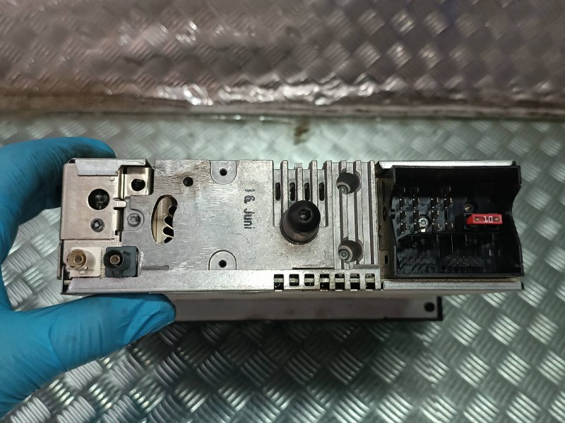 Recambio de sistema audio / radio cd para peugeot 407 st sport referencia OEM IAM 9646871777 7643141392 BLAUPUNKT